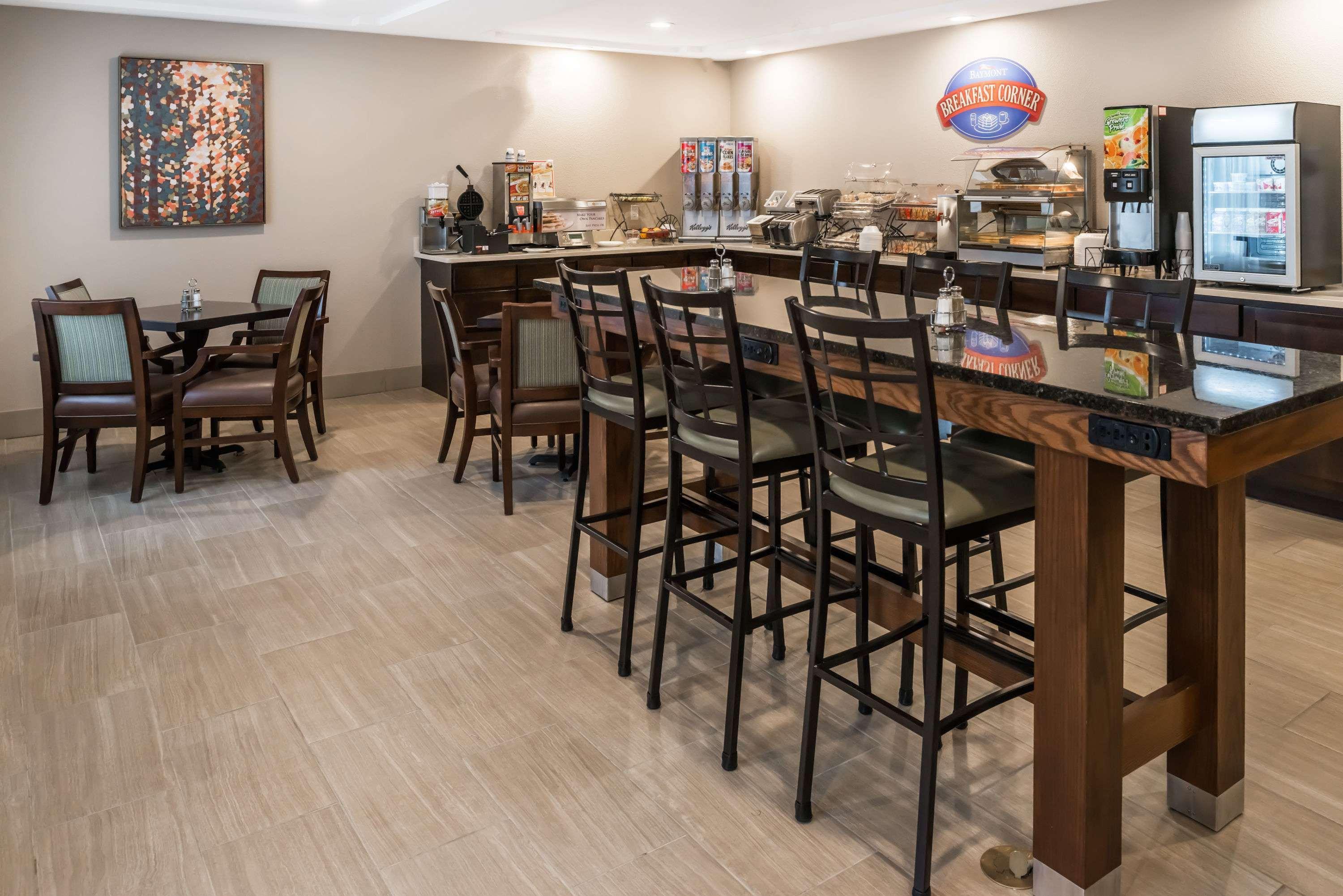 Baymont By Wyndham Fulton Hotel Bagian luar foto