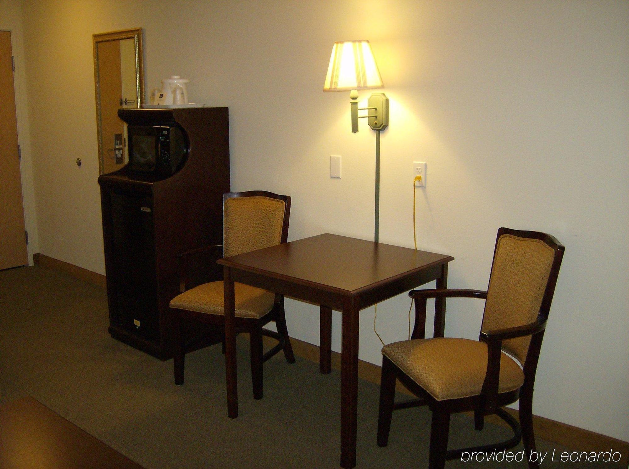 Baymont By Wyndham Fulton Hotel Bagian luar foto